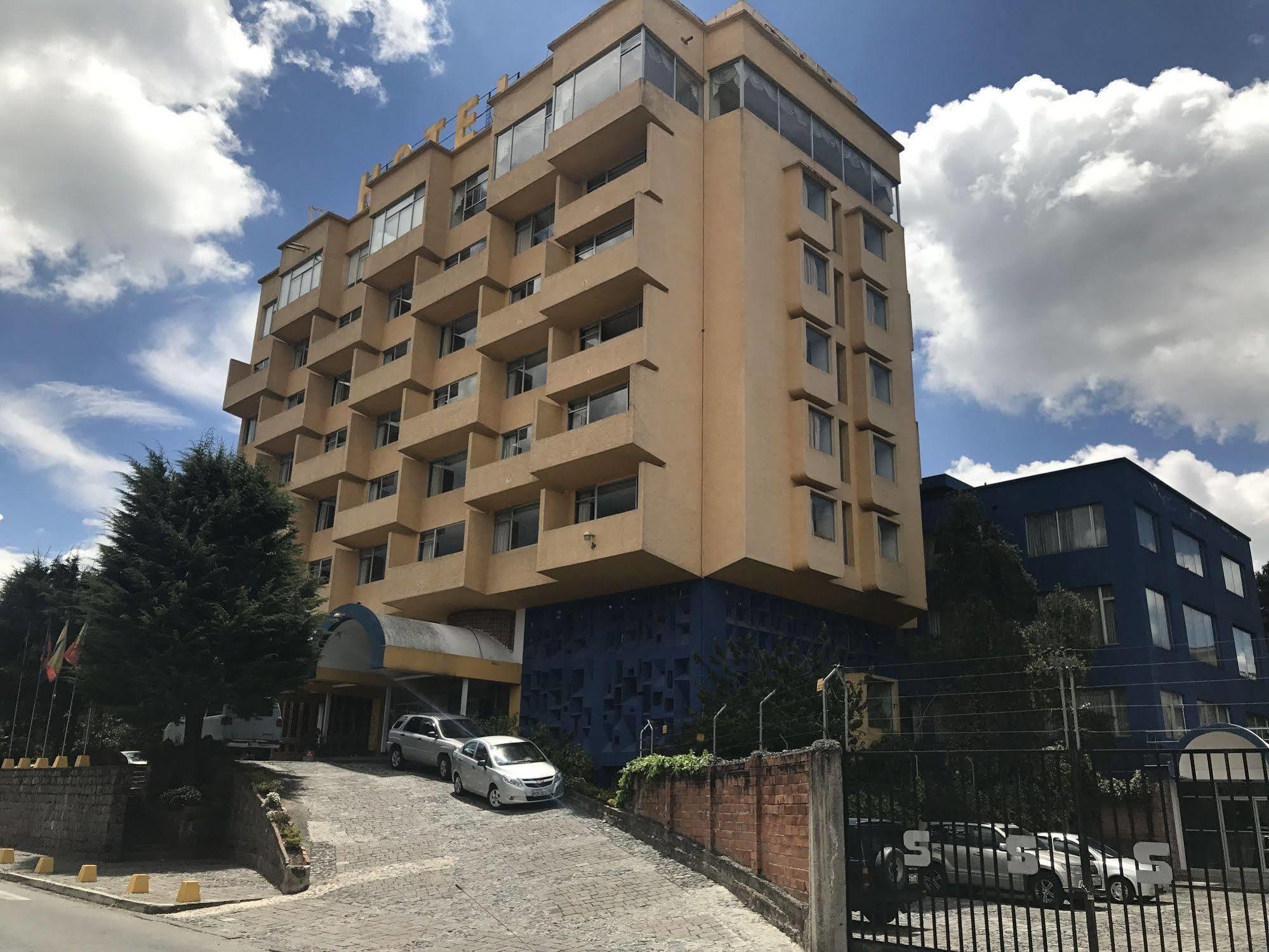 Hotel Savoy Inn Quito