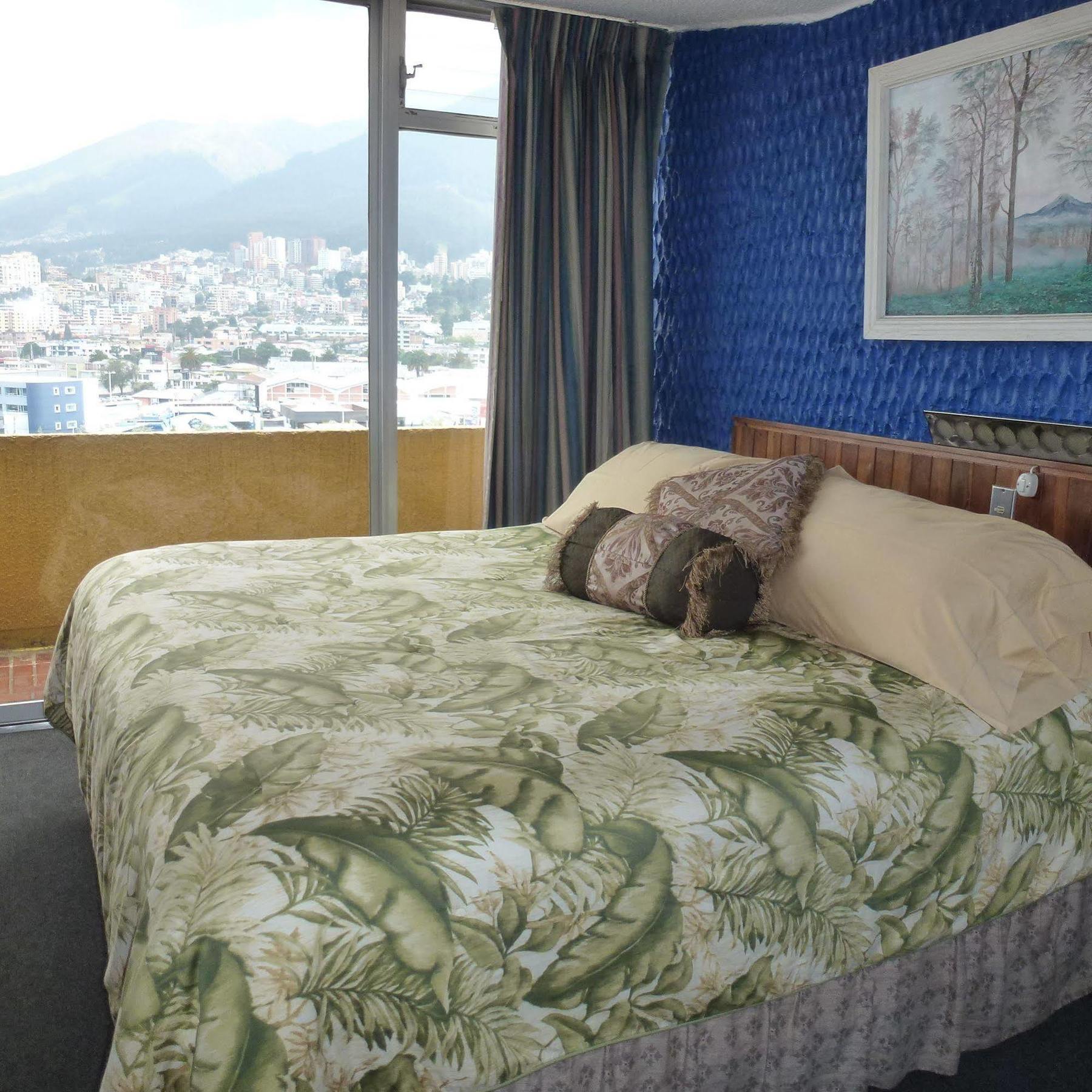 Hotel Savoy Inn Quito