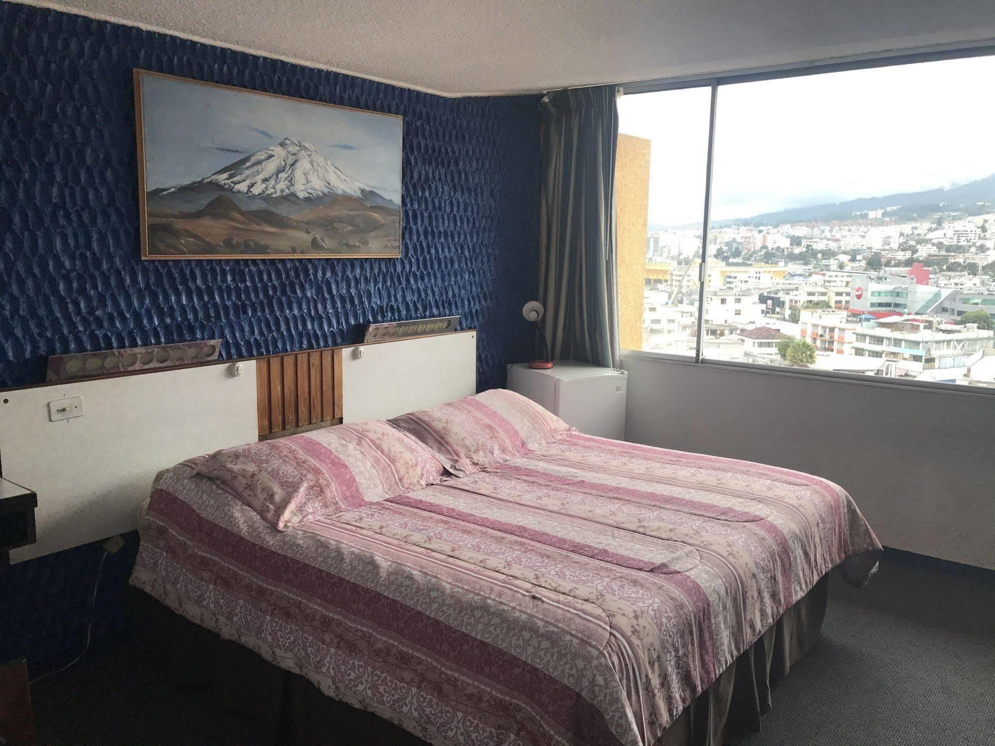 Hotel Savoy Inn Quito