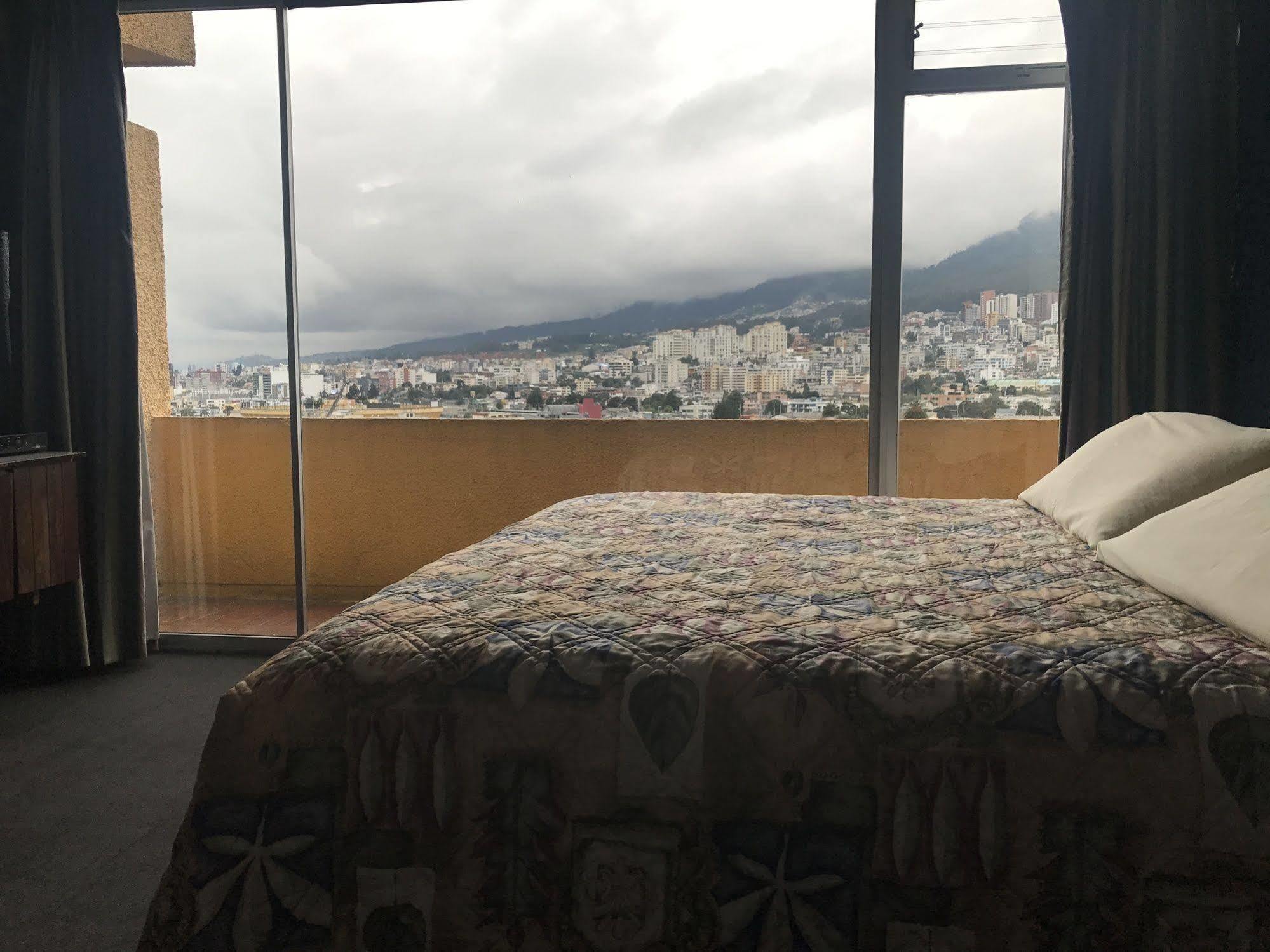 Hotel Savoy Inn Quito