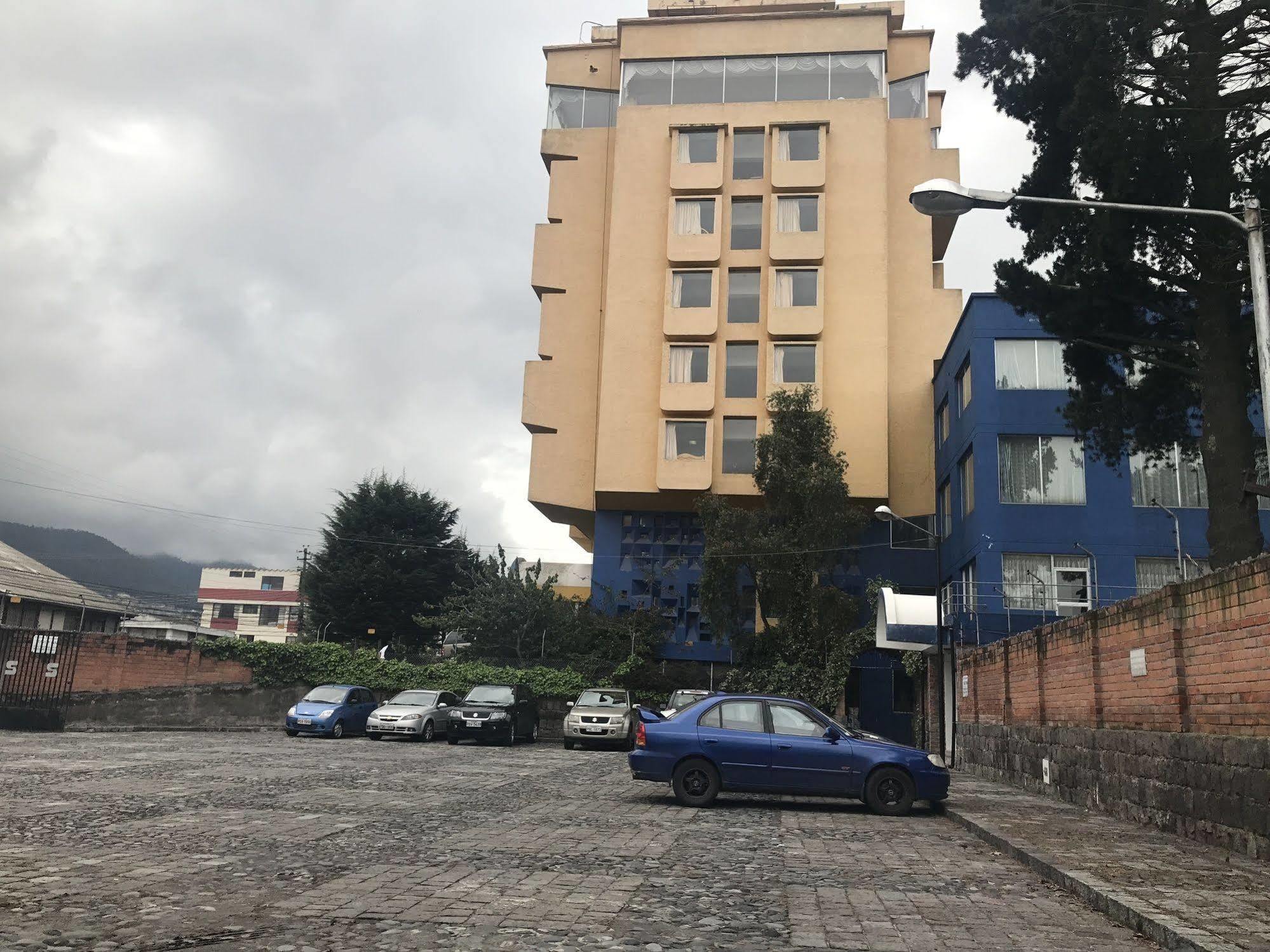 Hotel Savoy Inn Quito